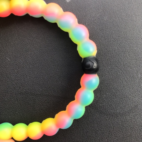 Limited Edition Lokai Bracelet! - Picture 2 of 2